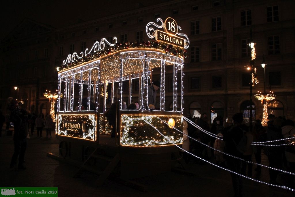 Iluminacja ÅšwiÄ…teczna - Warszawa: tramwaj konny